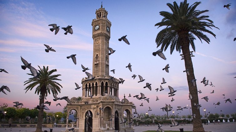 Güzel İzmir Turu / 1 Gece Konaklama