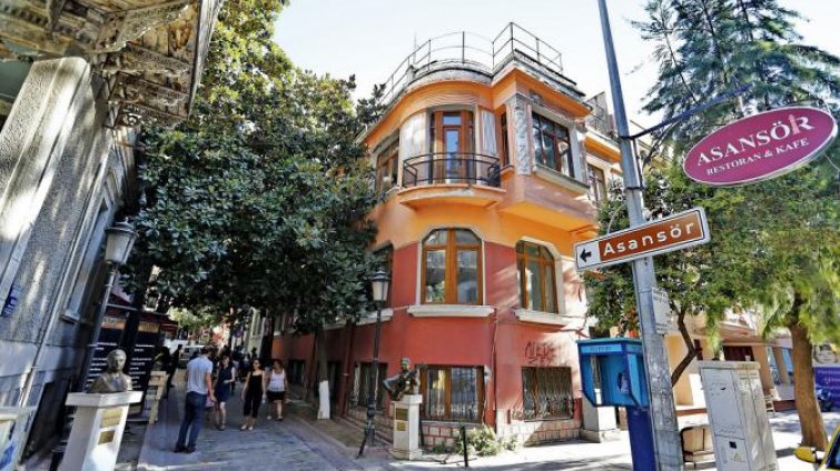 Güzel İzmir Turu / 1 Gece Konaklama