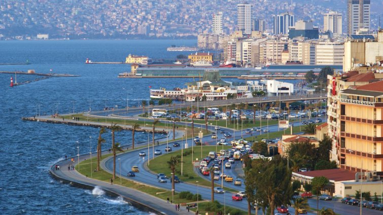 Güzel İzmir Turu / 1 Gece Konaklama